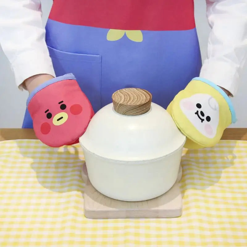 NARA HOME DECO x BT21- Kitchen Gloves - NARA HOME DECO - Kitchen Gloves - Harumio