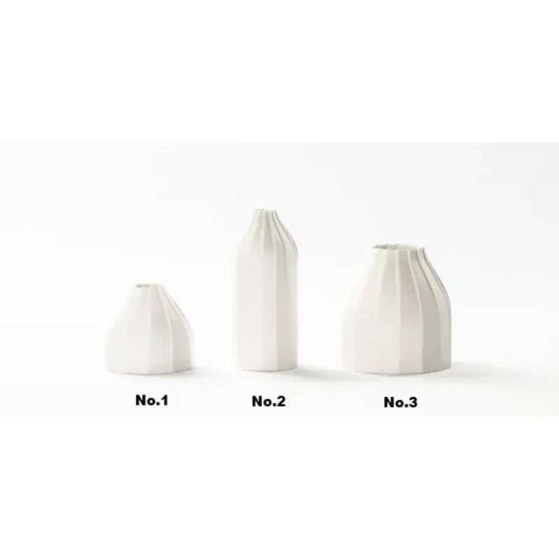 Chaora - Elegant Base Vase - Chaora - Tableware - Harumio