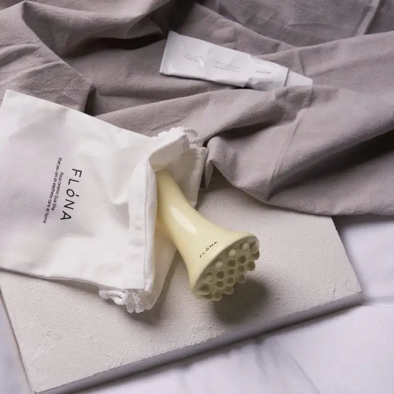 Flona X Choi Mona - Gua Sha - Flona X Choi Mona - Skin Care - Harumio