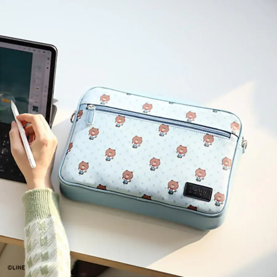 Monopoly x LINE - Brown and Friends - Easy Carry Laptop Pouch Vintage - Monopoly - Accesories - Harumio