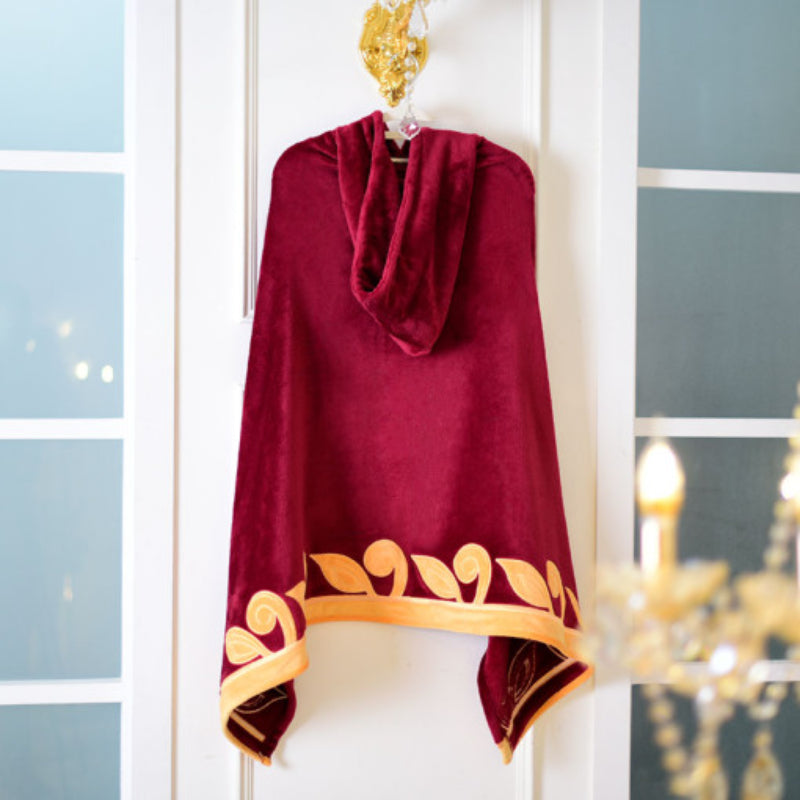 The Reason Why Raeliana Ended Up at the Duke's Mansion - Hooded Blanket