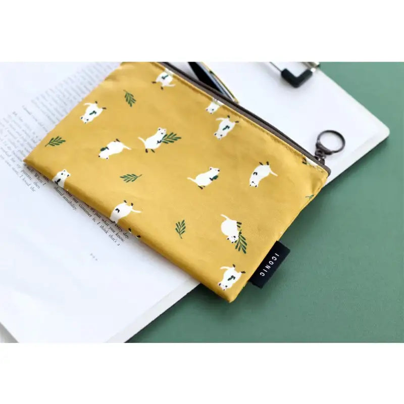 Iconic - Comely Flat Pouch - Iconic - Pouches - Harumio