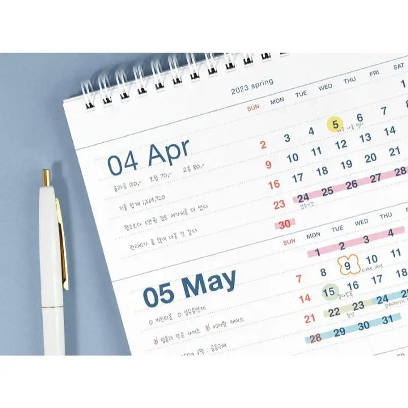 ICONIC - 2023 Flow Desk Calendar - ICONIC - Calendar - Harumio