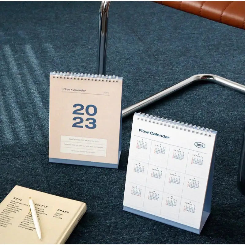 ICONIC - 2023 Flow Desk Calendar - ICONIC - Calendar - Harumio