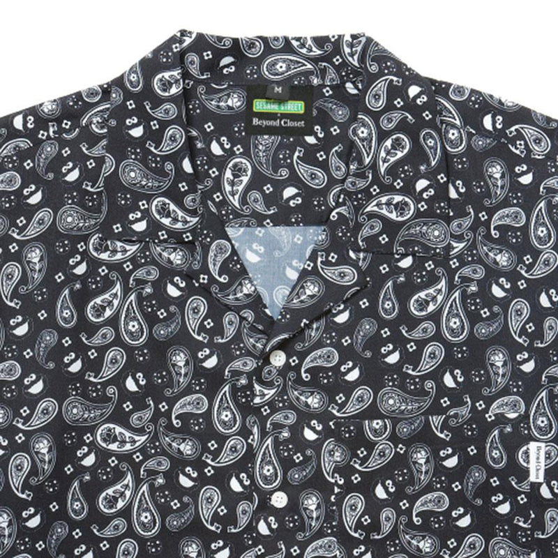 Beyond Closet x Sesame Street - Paisley Print Short Sleeve Shirt - Black
