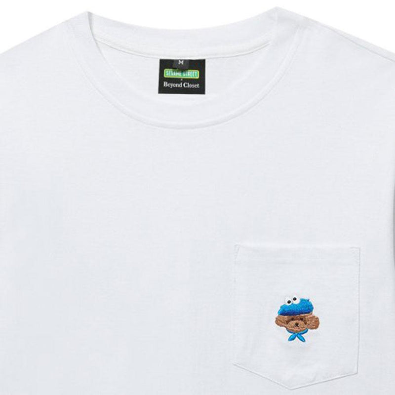 Beyond Closet x Sesame Street - Signature Logo Pocket Short Sleeve T-shirt - White