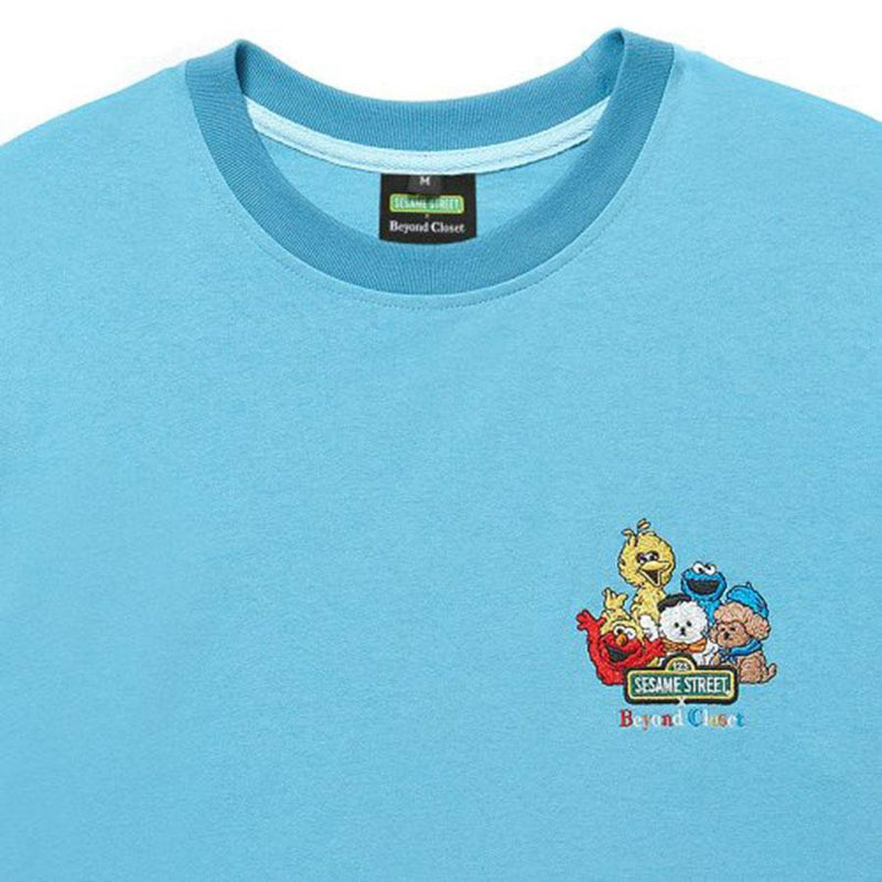 Beyond Closet x Sesame Street - Beyond Street Family Short Sleeve T-shirt - Blue