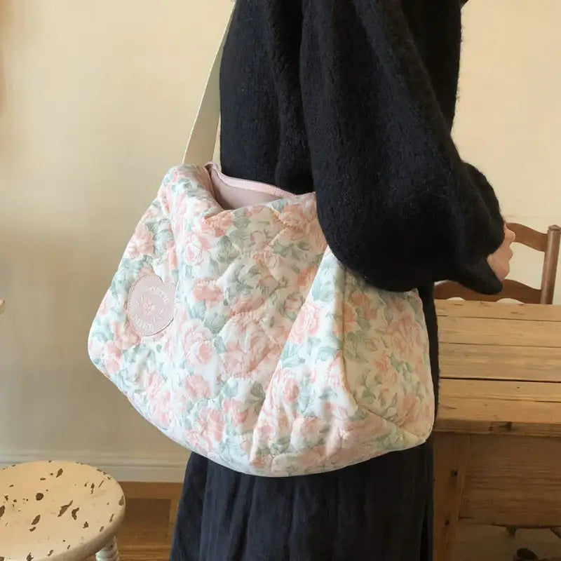 Ovuni - Quilted Duffel Bag - Ovuni - Bag - Harumio