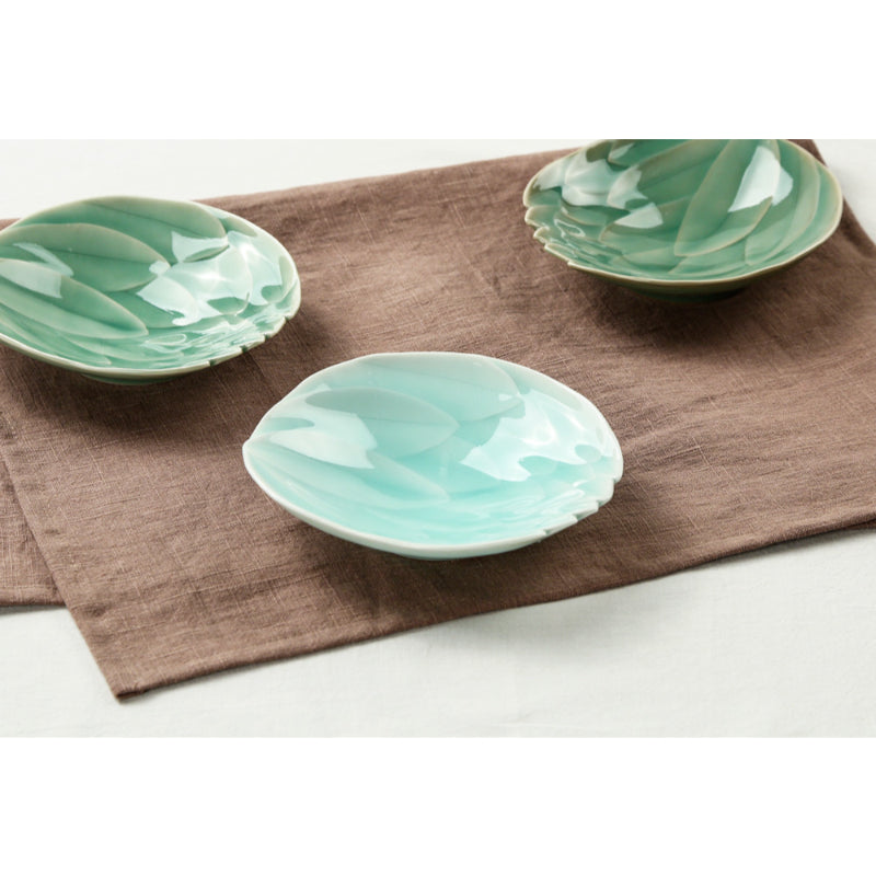 Chaora - Celadon Lotus Side Dish Plate