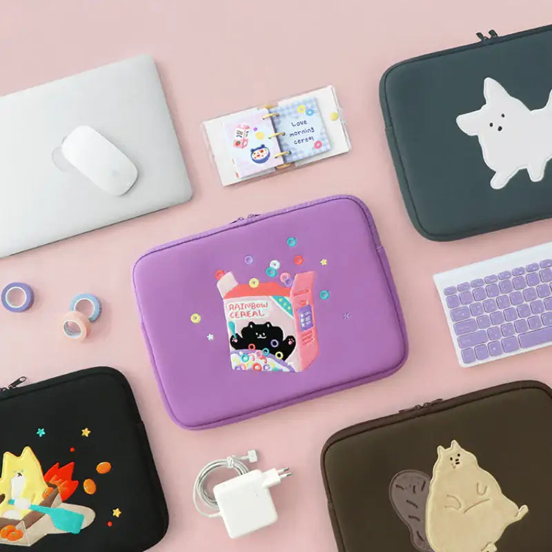 Iconic - Merry Notebook Pouch - Iconic - Laptop Pouch - Harumio