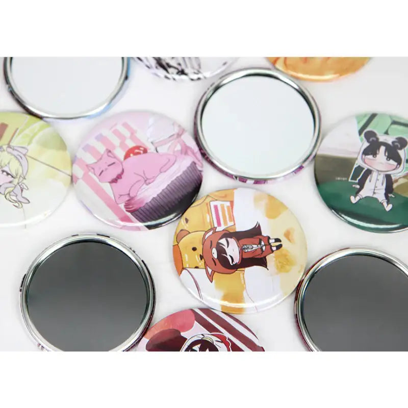 Surplus Commando - Round Hand Mirror - Webtoon Shop - Mirror - Harumio