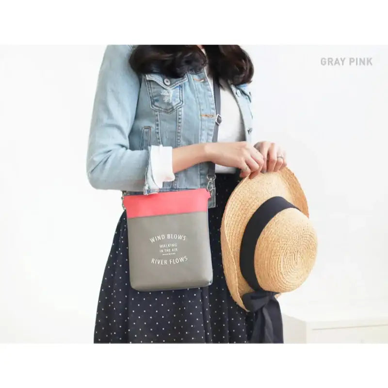 Iconic - Tripping Cross Bag - Iconic - Bags - Harumio