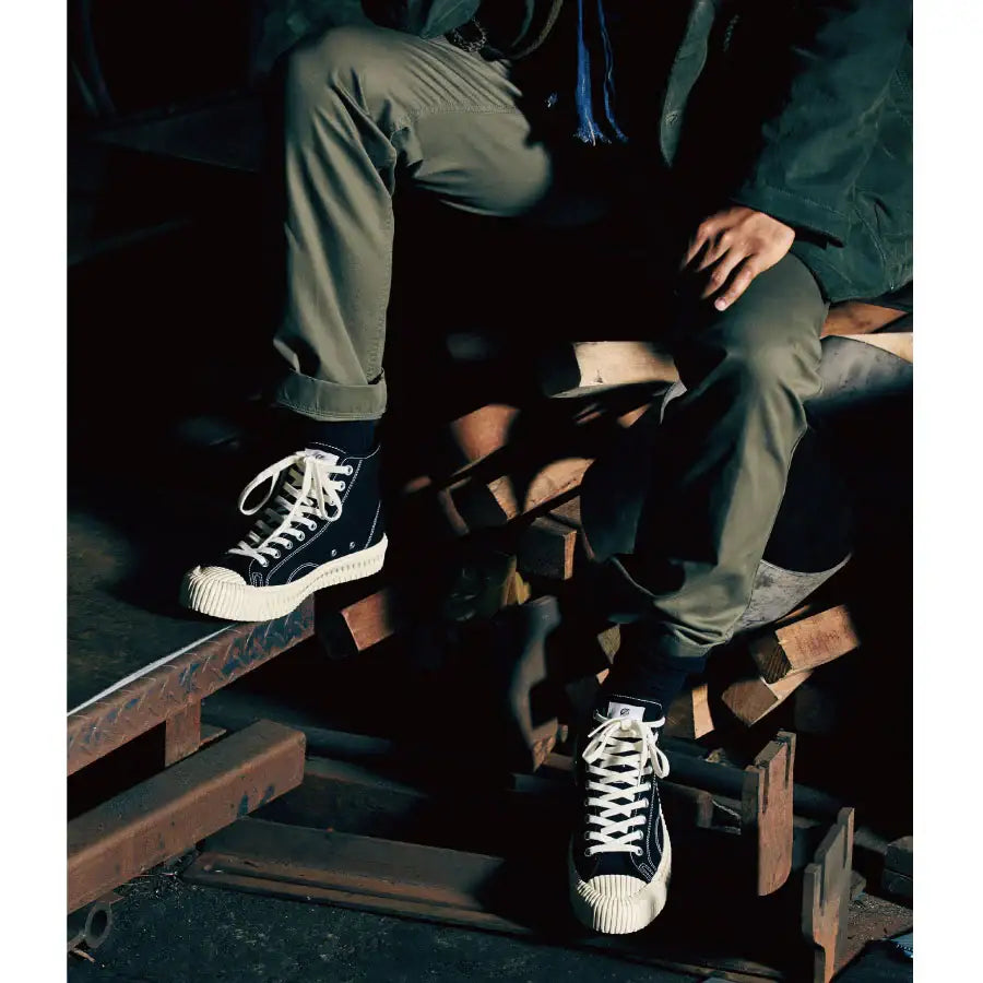 EXCELSIOR BOLT High-Top - Black - EXCELSIOR - Sneakers - Harumio
