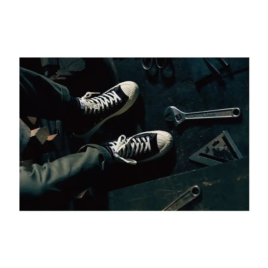 EXCELSIOR BOLT High-Top - Black - EXCELSIOR - Sneakers - Harumio