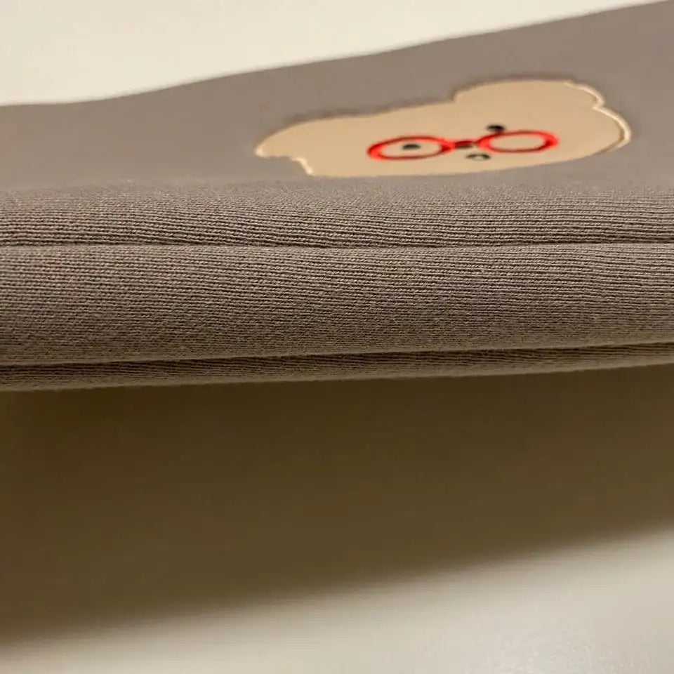 Teteum - Bebe Oing Laptop Pouch - Teteum - Accessories - Harumio