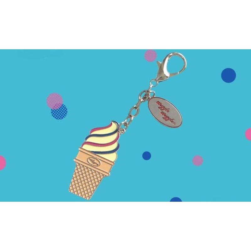 Wiggle Wiggle - Colourful Keyring