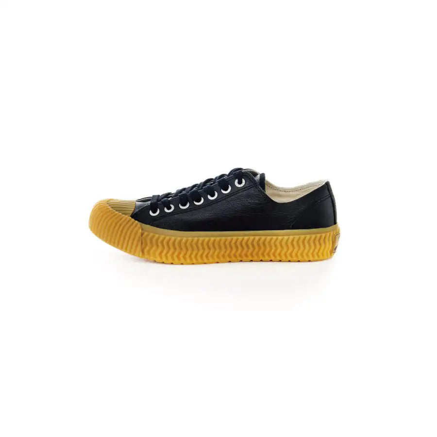 EXCELSIOR BOLT Low-Top Goat Leather - Black/Gum - EXCELSIOR - Sneakers - Harumio