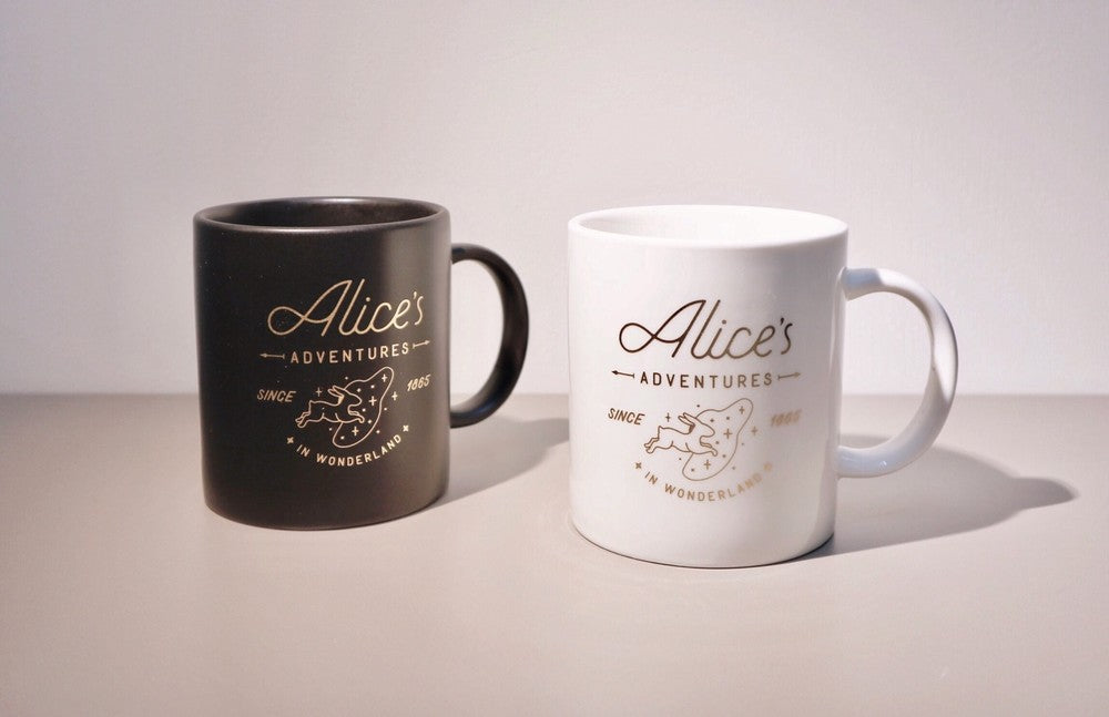 Pinawakens - Alice's Adventures In Wonderland - Watch Rabbit Mug (White) - Pinawakens - Home & Living - Harumio