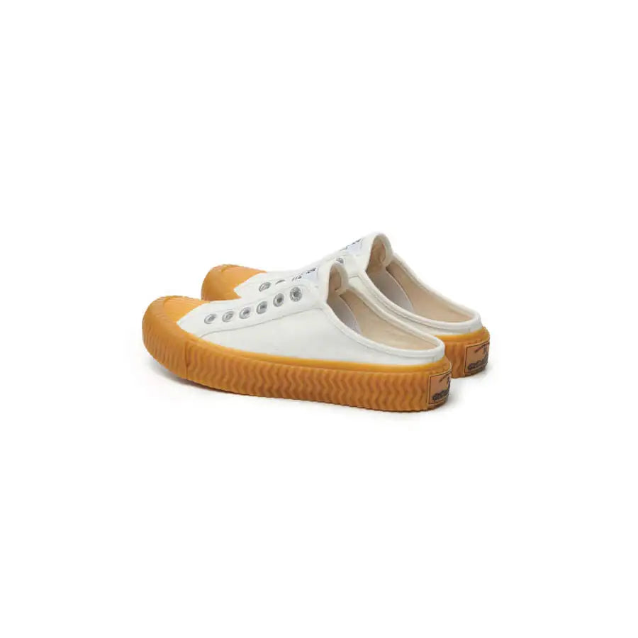 EXCELSIOR BOLT Mule - White/Gum - EXCELSIOR - Sneakers - Harumio