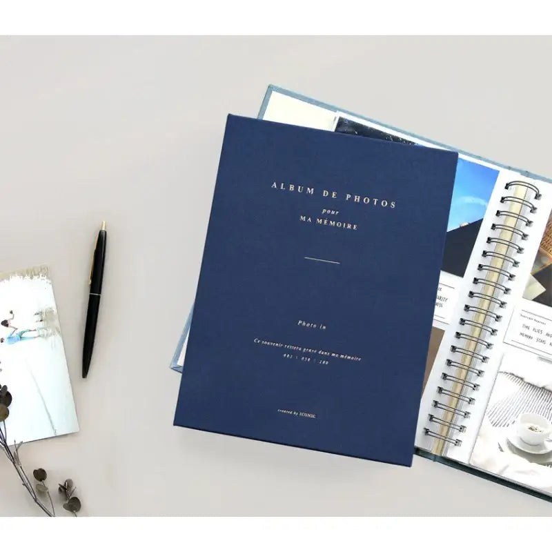 Iconic - Photo In Album - Iconic - Stationary - Harumio
