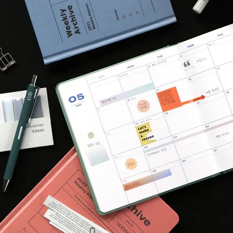 Iconic - 2023 Weekly Archive Planner - ICONIC - Diary - Harumio