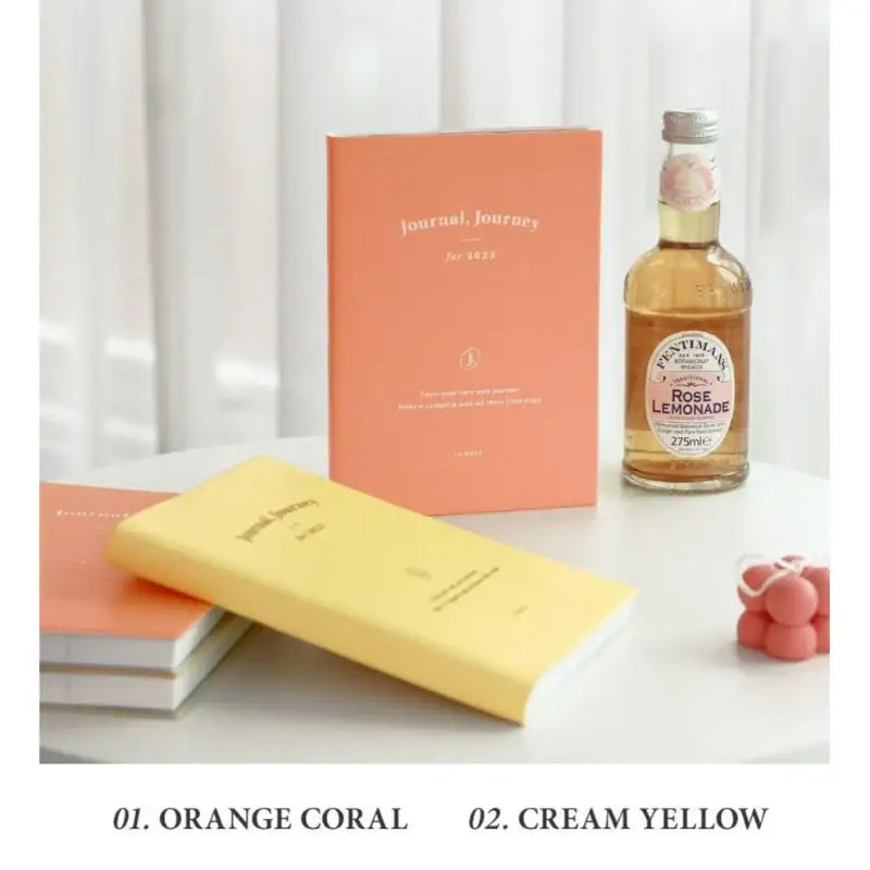 Iconic - 2023 Journal J Diary Plan Weekly B6 - ICONIC - Diary - Harumio