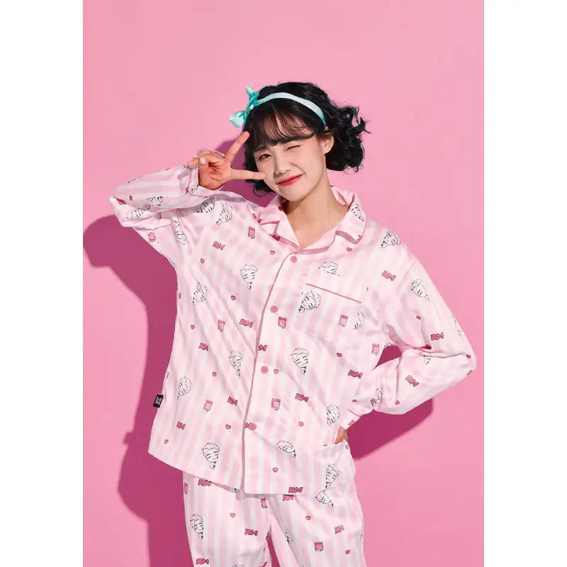 BTS - TinyTAN x TIYP - peek-a-boo Pajama - BTS - Clothing - Harumio