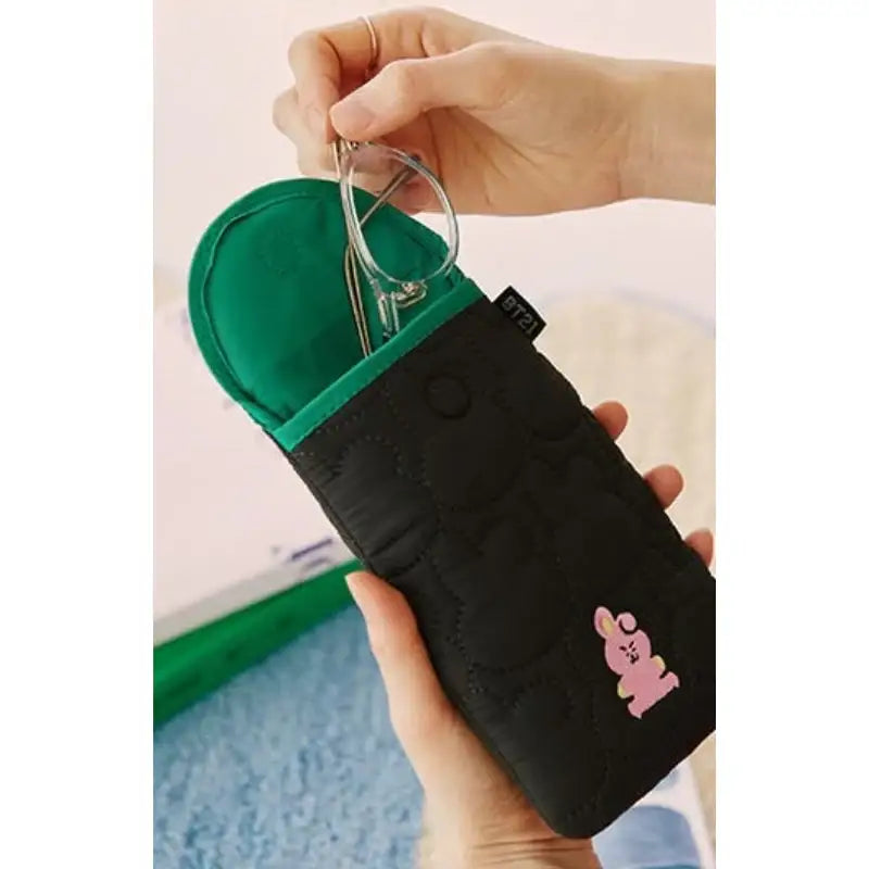 BT21 - Winter Quilted Pouch - LINE FRIENDS - Pouch - Harumio