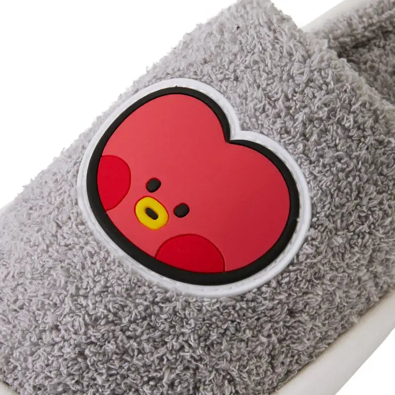 BT21 - Minini Big Face Boucle Slippers - LINE FRIENDS - Footwear - Harumio