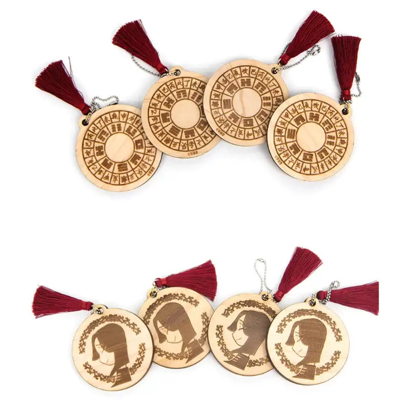 Unwind - Wooden Amulet Keychain - Webtoon Shop - Keychains - Harumio